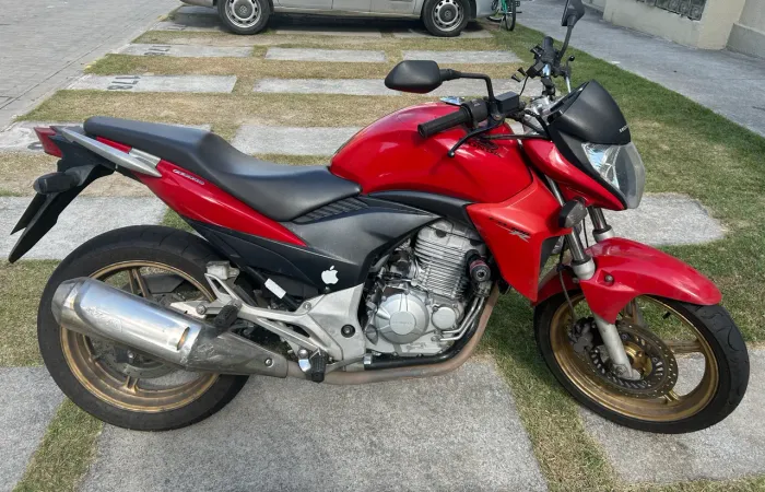 CB 300R 2015