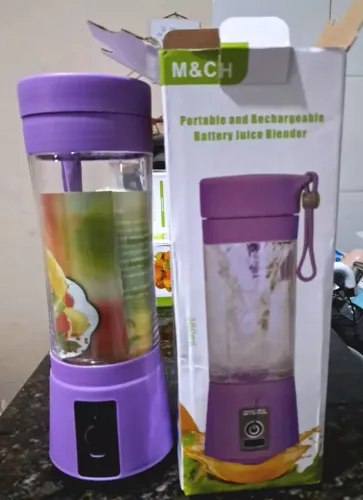 Mini Liquidificador Portátil Shake 6 Laminas + Cabo USB