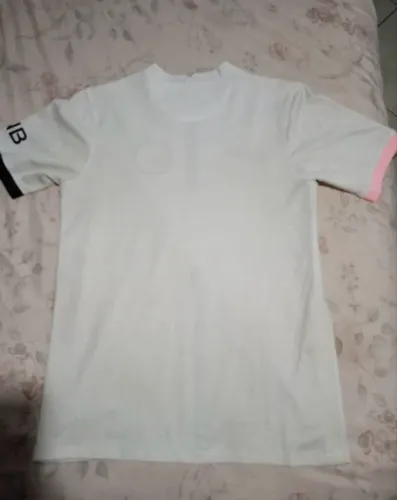Camisa branca do PSG