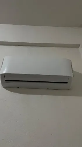 CENTRAL DE AR INVERTER 9.000 BTU