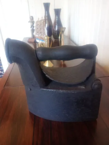 Ferro de brasa antigo