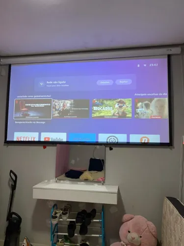 Projetor e tela