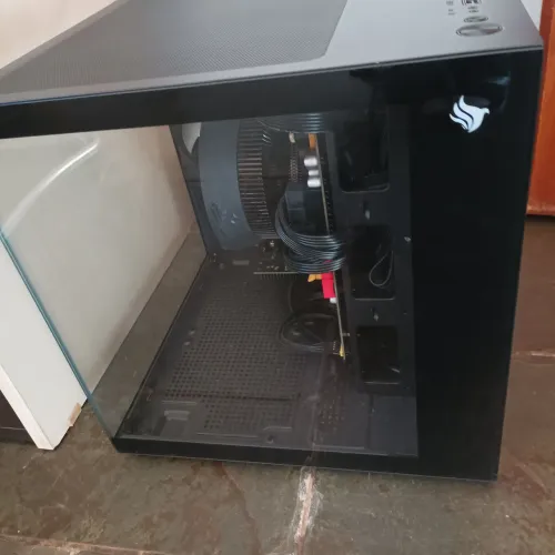 PC gamer E5 V2 2650 16ram 256gb cartão NVMe placa vídeo Nvidia 2 GB gabinete aquário.