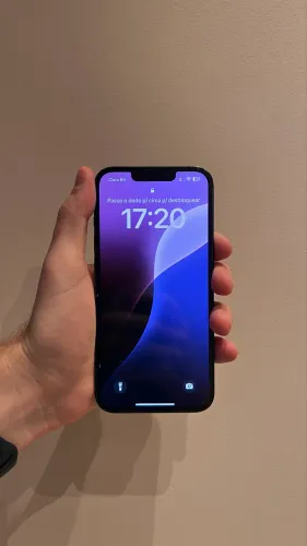 iPhone 13