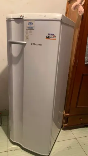 Geladeira Electrolux rde 30