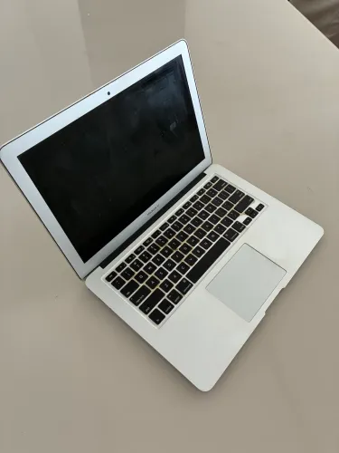 MacBook 13? 2015 128gb SSD