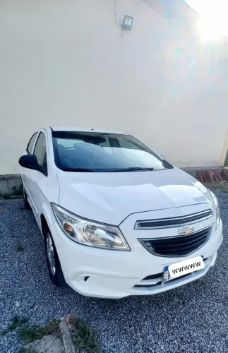 Chevrolet Onix Hatch LT 1.0 8V Flex Power Mec. 4P 2015