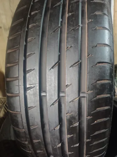 Pneus 245 45 19 continental runflet