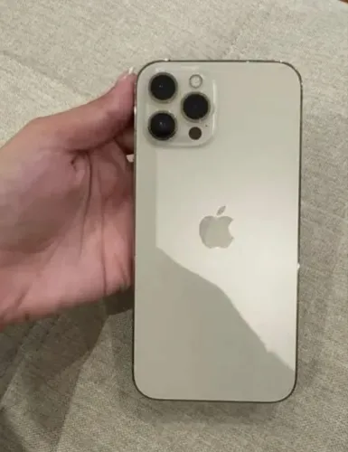 iPhone 12 Pro Dourado 