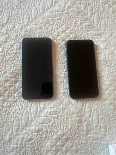 Vendo iPhone 11 e 13