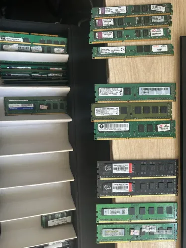 Memória RAM DDR3 diversas marcas e velocidades