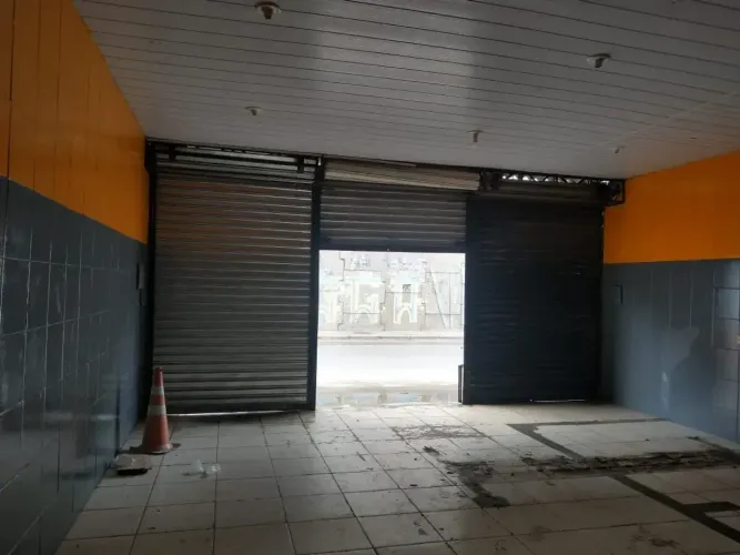 Ponto comercial/Loja/Box para aluguel tem 144 metros quadrados