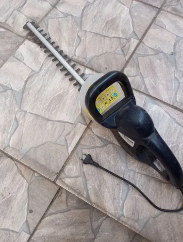 Aparador de cerca viva marca Tander Ref.THT6501/THT6502EF.