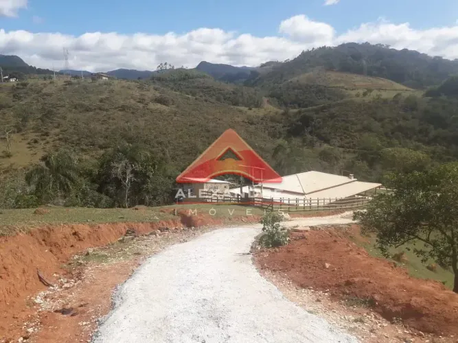 Chácara com 2 dormitórios à venda, 15500 m² por R$ 1.500.000,00 - Ribeirão Grande - Pindam