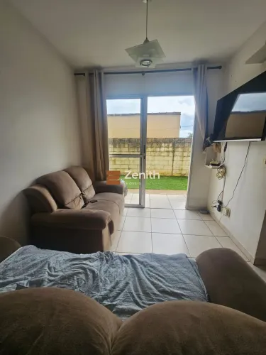 APARTAMENTO EM CONDOMINIO FECHADO- COM QUINTAL