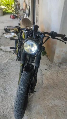 Café racer cb 83 400