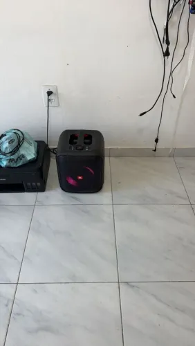 Caixa JBL Encore