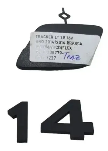 Tampa Reboque Traseiro Tracker Lt 1.8 Ano 2014 V1227