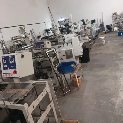 Trabalhamos com reforma de máquinas flow pack, assistência técnica, e máquinas novas 