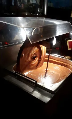 Rodachoco Cascata de Chocolate