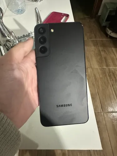 Celular S22 plus
