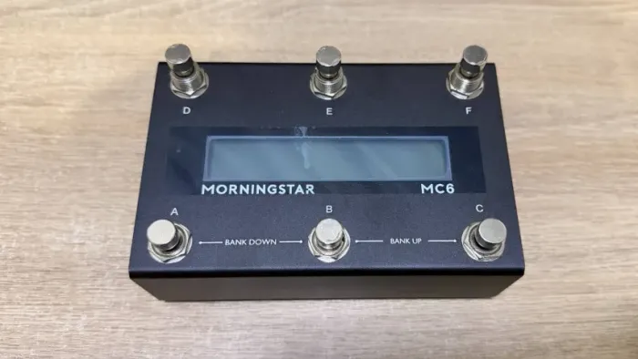 Controlador MIDI Morning Star MC6 MK2