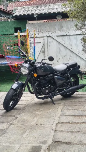 Vendo shotgun 650 2026 impecável