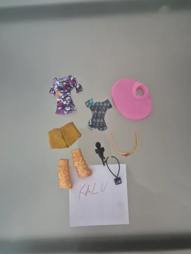 Roupas Monster high