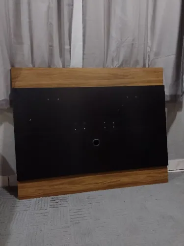 PAINEL PARA TV DE 32 E 43 POLEGADAS 