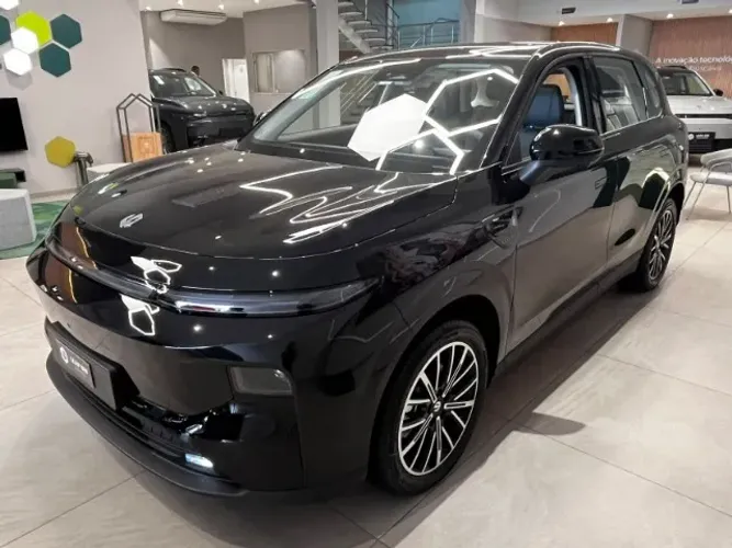 Leapmotor B10 BEV (Elétrico) 2027