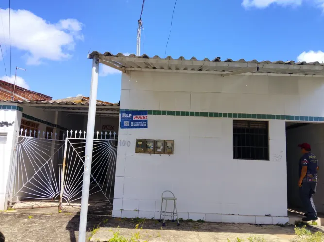 Casa a venda no bairro funcionários III