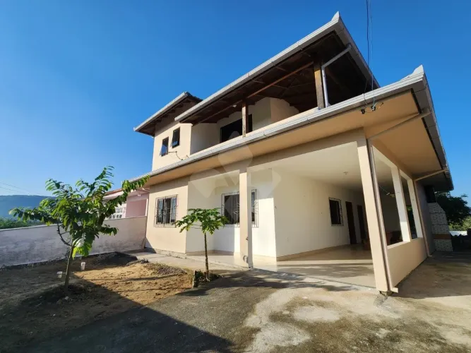 Casa 3 dormitórios, Centro- Paulo Lopes/ SC