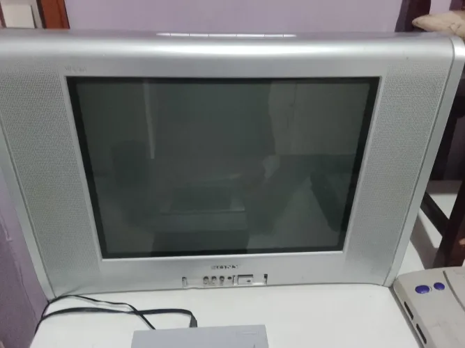 Tv Sony wega trinitron 21 polegadas