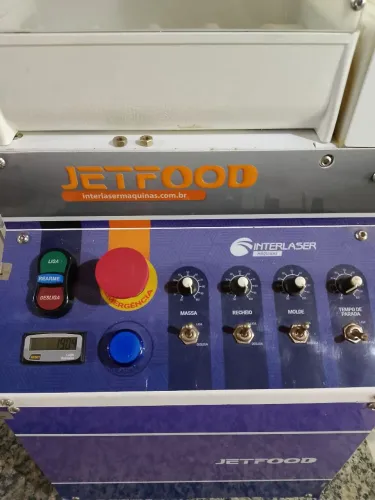 Máquina automática de salgados 