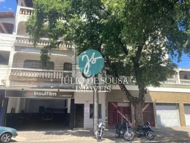 Imóvel para aluguel possui 220 metros quadrados com 3 quartos em Lourdes - Governador Vala