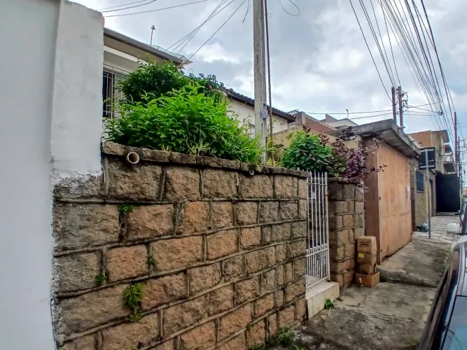Casa para venda em Jardim Monjolo com 1 quarto, 125m²