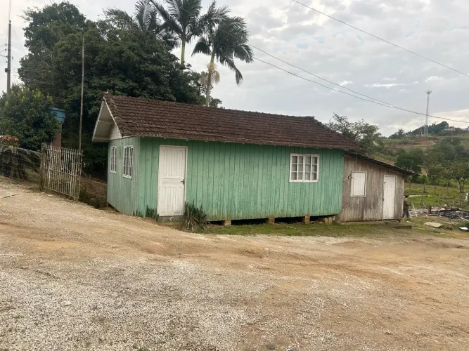 Lote com casa a venda  em área rural 