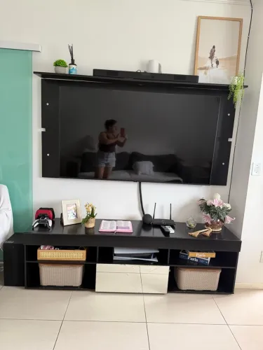 Painel para TV com Rack - Preto