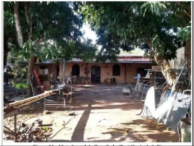 Vendo 2 (duas) casas contruidas em um terreno de 752m² na Rua Carlos Correia, 38