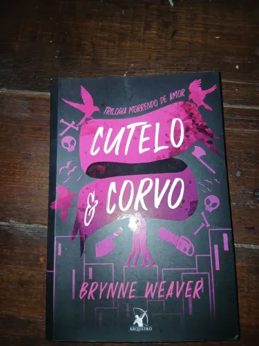 Livro usado: Cutelo e corvo