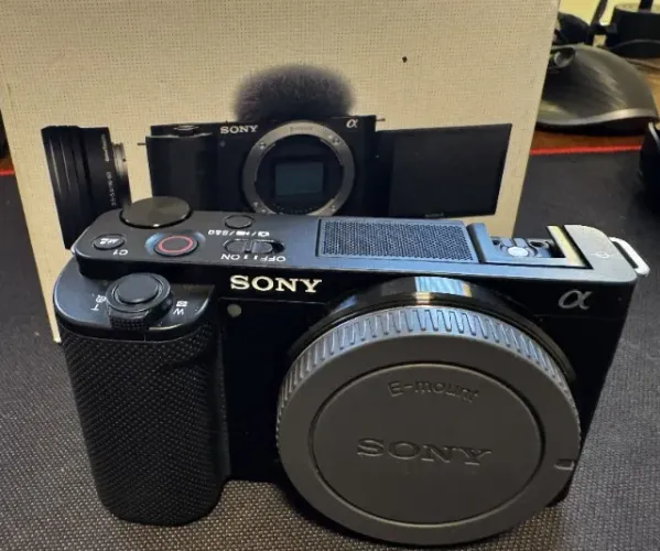 Sony Alpha Zv-e10 (sem Lente)