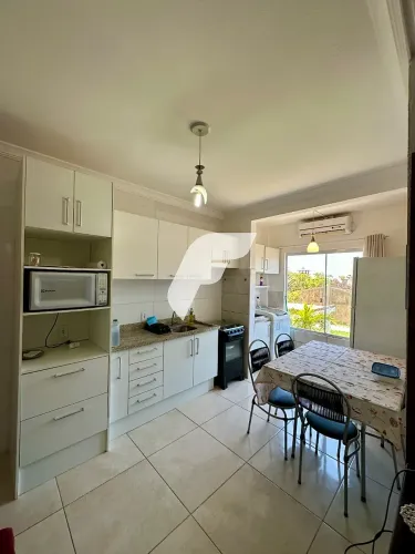 Apartamento 3 Quartos com 1 Suíte e 72m² - Ingleses do Rio Vermelho