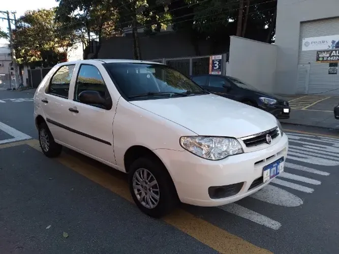 Fiat Palio Celebration 1.0 Fire Flex 8V 4P 2014