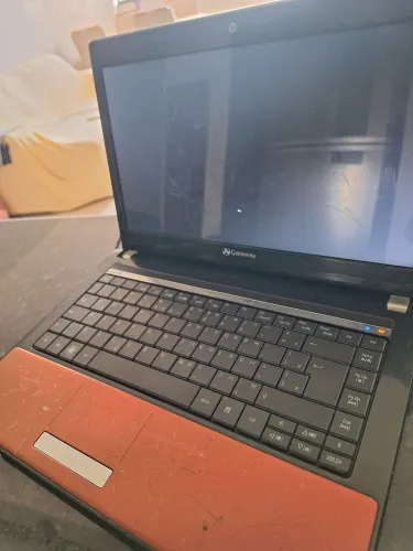 Notebook Gateway core i5