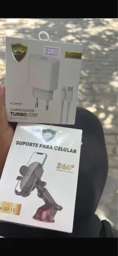 Carregador iPhone e suporte celular 