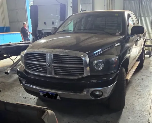 Dodge Ram 2500 H.duty 5.9 SLT 24V CD 4X4 Dies. 2008