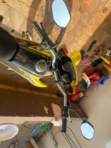 Moto 150 NXR  2007/2008 apenas 8.500,00