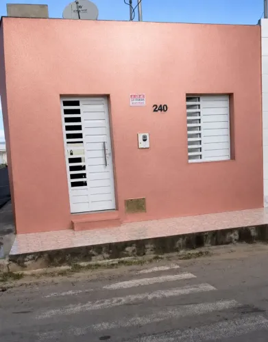 Casa de esquina a venda