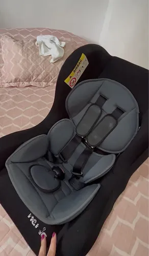 Cadeirinha de Bebê - Conservada e Pronta para Usar!