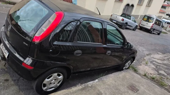 Chevrolet Corsa Hatchback 1.0 MPFI 8V 71cv 5P 2004